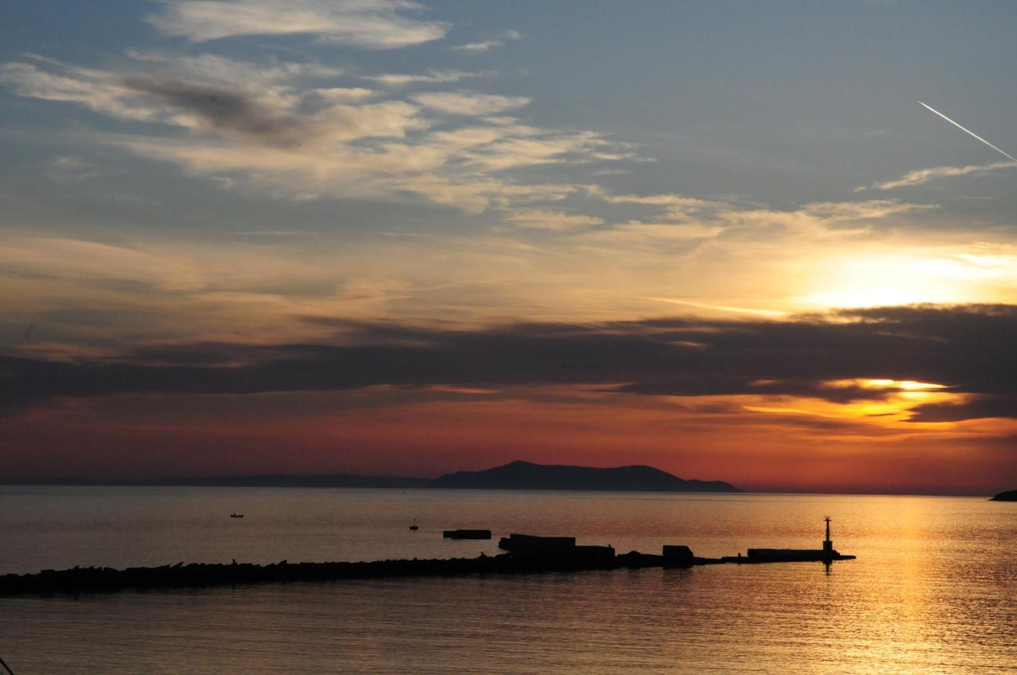 招待所 Agnantio Tinos